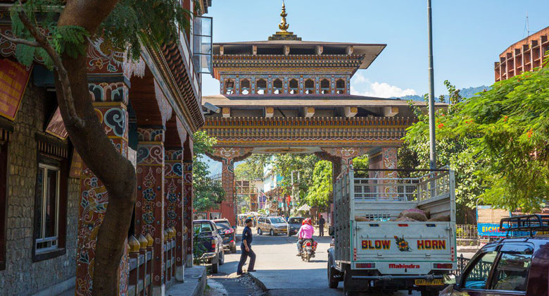 Auf dem Landweg von Indien nach Bhutan