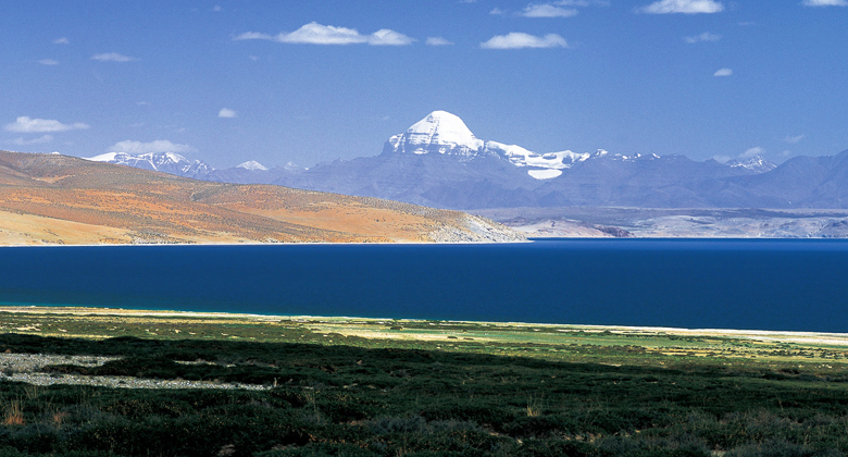 >Mt. Kailash liegt nahe dem See Manasarovar