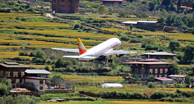 Paro Internationaler Flughafen