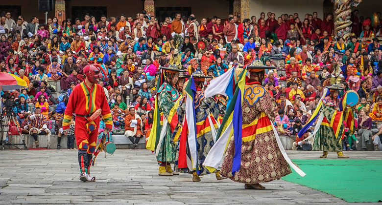 Thimphu Tsechu mit Cham Tanz feiern