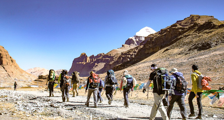 Wanderung auf dem Weg nach Mount Kailash