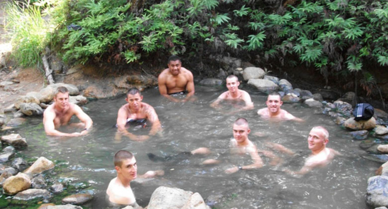 Duer Hot Spring Trek