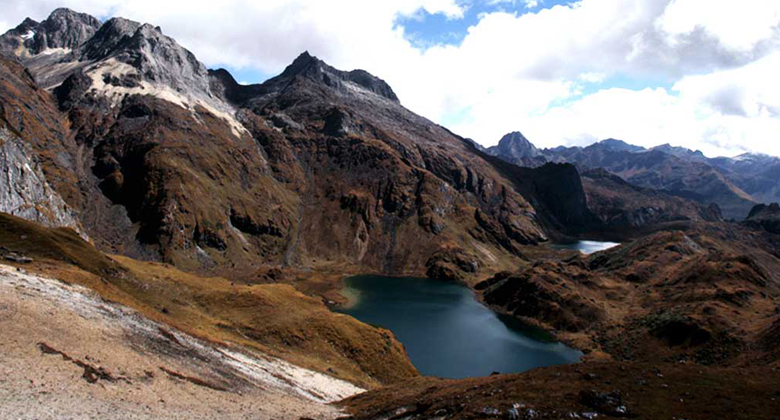 Laya-Gasa Trek