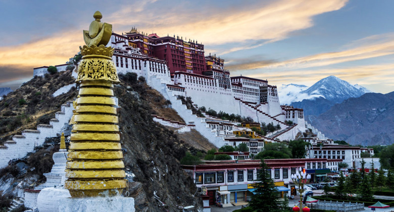 Potala Palast im Februar