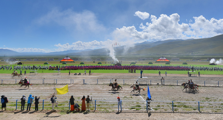 Pferderennen-Festival in Damxung