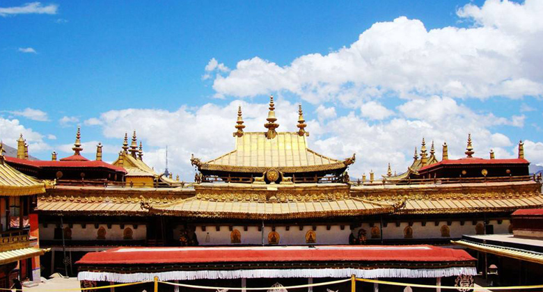 Jokhang Temple im April